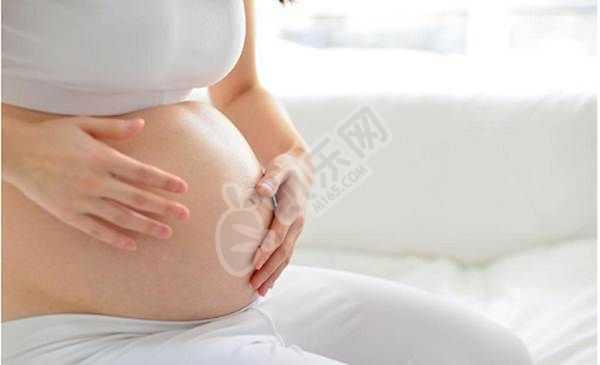 代孕试管婴儿费用大约多少_促排卵打的hmg和丽申宝的区别是什么？